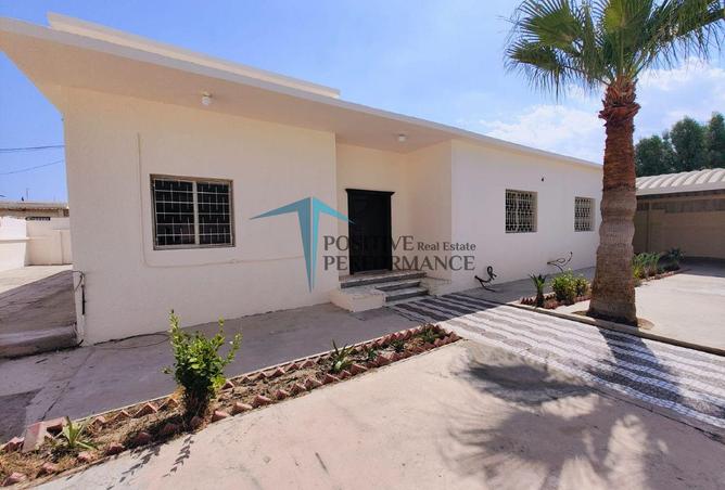 994216 - Property Image 2