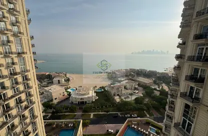 Apartment - 2 Bedrooms - 3 Bathrooms for rent in Floresta Gardens - Floresta Gardens - The Pearl Island - Doha