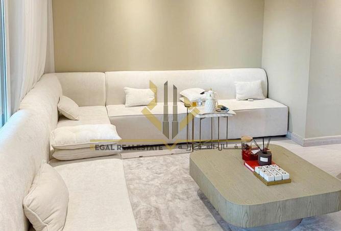 928361 - Property Image 2