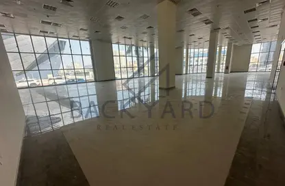 Show Room - Studio - 2 Bathrooms for rent in C-Ring Road - Al Sadd - Doha