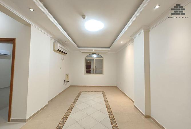 904615 - Property Image 3