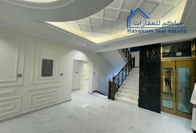 685955 - Property Image 2