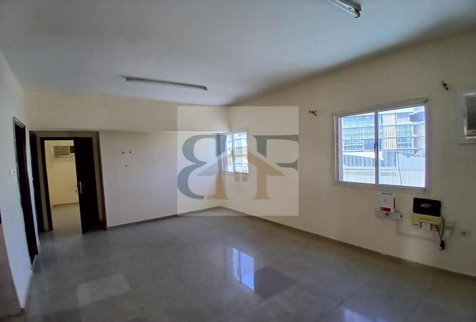 933475 - Property Main Image