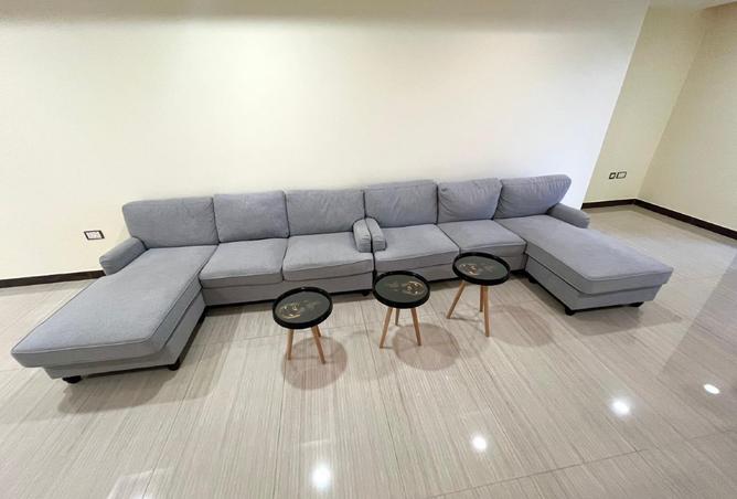 993022 - Property Image 3