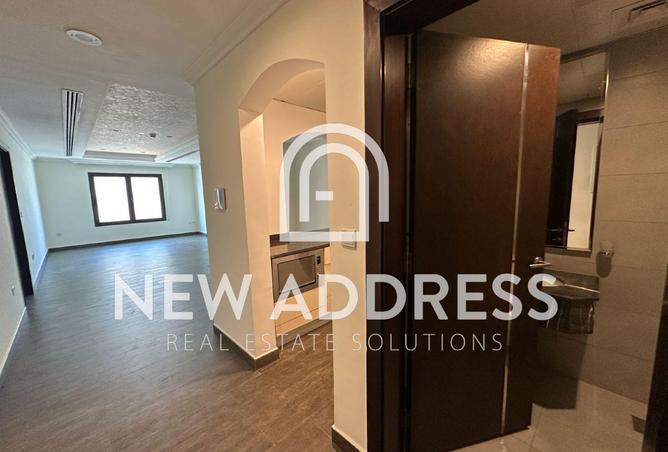 934741 - Property Image 2