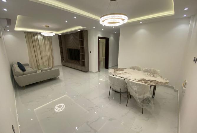 964827 - Property Image 2