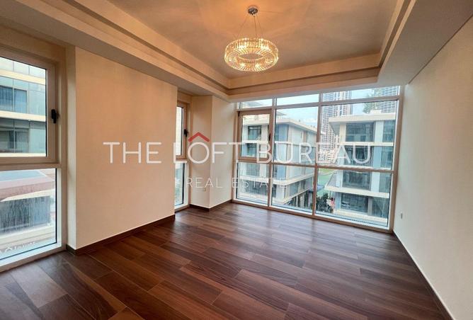 947305 - Property Image 2