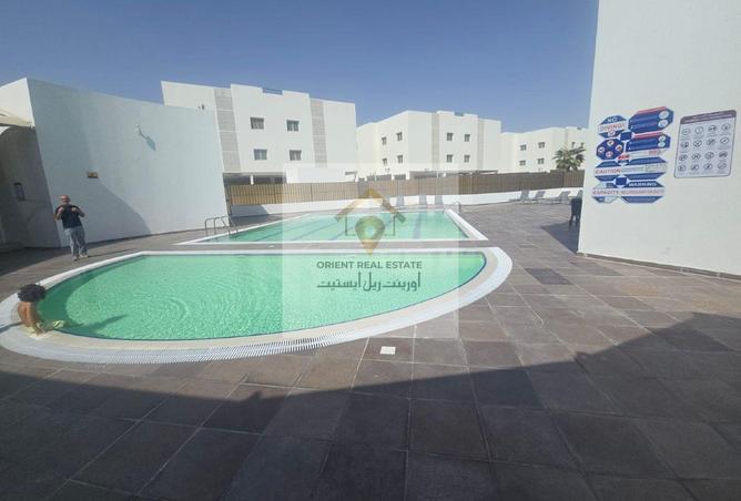 947441 - Property Image 2