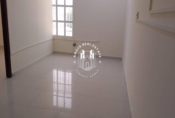 966603 - Property Image 3