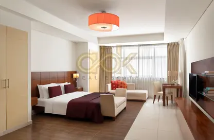 Apartment - Studio - 1 Bathroom for rent in Corniche Road - Corniche Road - Doha