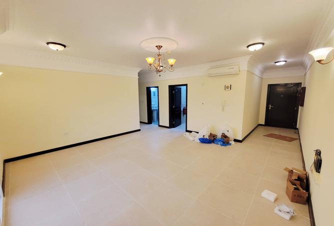 973204 - Property Image 2