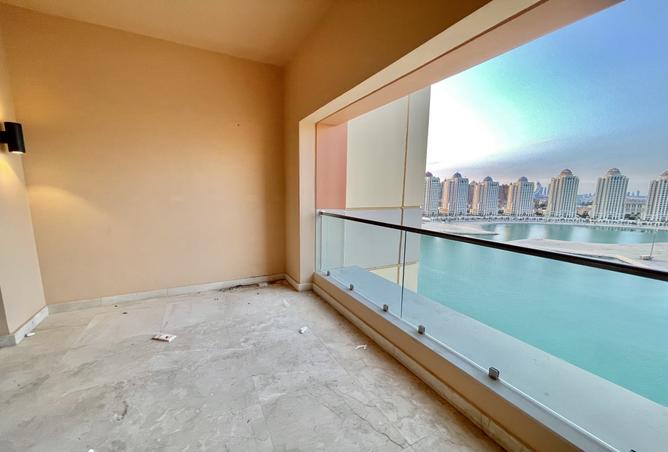 990212 - Property Image 2