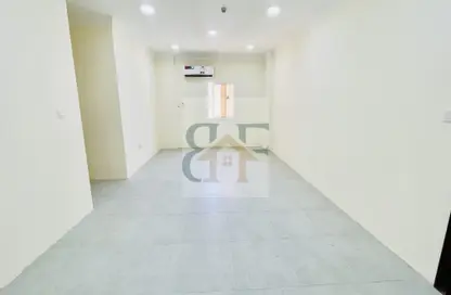 Apartment - 3 Bedrooms - 3 Bathrooms for rent in Al Muntazah Street - Al Muntazah - Doha Apartment - 3 Bedrooms - 3 Bathrooms for rent in Al Muntazah Street - Al Muntazah - Doha
