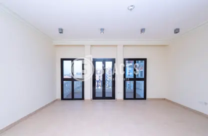 Apartment - 1 Bedroom - 2 Bathrooms for sale in Carnaval - Qanat Quartier - The Pearl Island - Doha