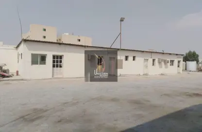 Warehouse - Studio - 7+ Bathrooms for rent in Industrial Area 1 - Industrial Area - Doha