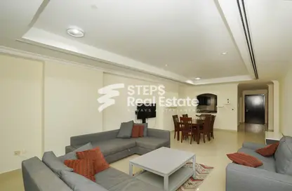 Living / Dining Room image for: Apartment - 2 Bedrooms - 3 Bathrooms for rent in West Porto Drive - Porto Arabia - The Pearl Island - Doha, Image 1