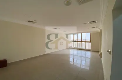 Apartment - 2 Bedrooms - 2 Bathrooms for rent in Al Sadd Road - Al Sadd - Doha
