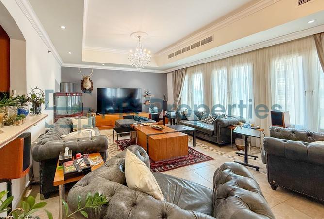 928853 - Property Image 3