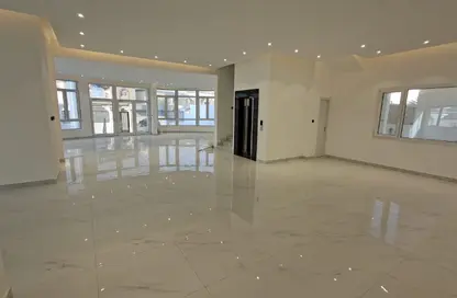 Villa - 7+ Bedrooms - 7+ Bathrooms for rent in Al Wakra - Al Wakrah - Al Wakra