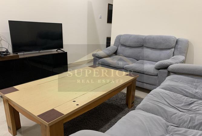 941879 - Property Image 3