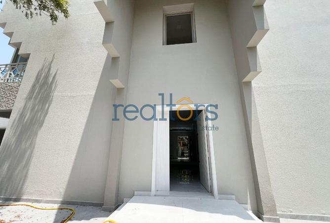 942834 - Property Image 2