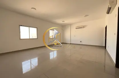 شقة - 2 غرف نوم - 2 حمامات للايجار في شارع النصر - النصر - الدوحة