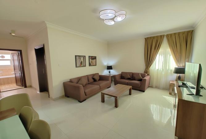 954015 - Property Image 2