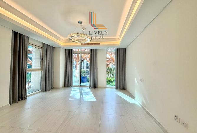 1000522 - Property Image 2