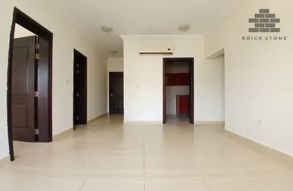 Apartment - 3 Bedrooms - 3 Bathrooms for rent in Al Sadd Road - Al Sadd - Doha
