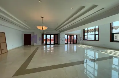 Penthouse - 4 Bedrooms - 5 Bathrooms for rent in West Porto Drive - Porto Arabia - The Pearl Island - Doha