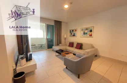 Apartment - 1 Bedroom - 2 Bathrooms for rent in Viva West - Viva Bahriyah - The Pearl Island - Doha