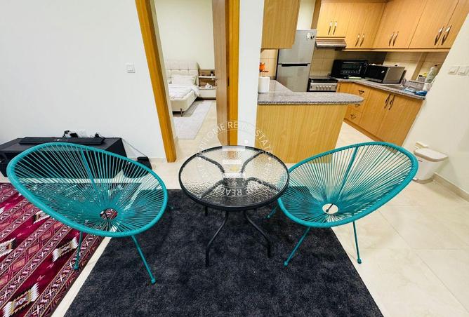 920353 - Property Image 3