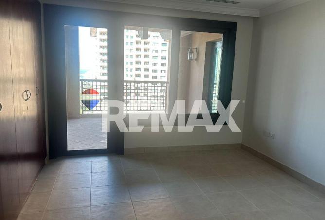 940517 - Property Image 3