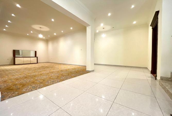 939384 - Property Image 3