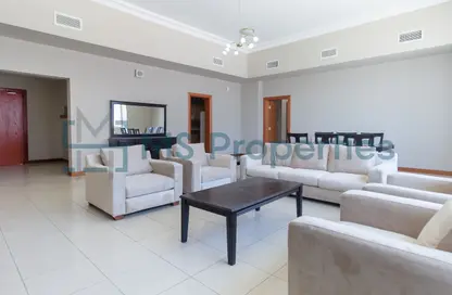 Apartment - 2 Bedrooms - 3 Bathrooms for rent in West Bay Tower - West Bay - West Bay - Doha