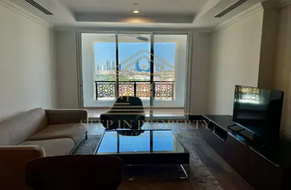 Apartment - 1 Bedroom - 2 Bathrooms for rent in Viva Central - Viva Bahriyah - The Pearl Island - Doha