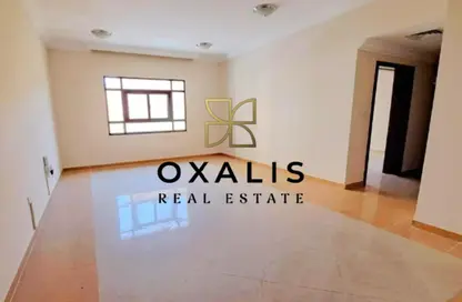 Apartment - 2 Bedrooms - 2 Bathrooms for rent in Thabit Bin Zaid Street - Al Mansoura - Doha