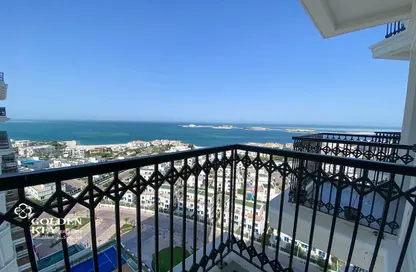 Apartment - 2 Bedrooms - 3 Bathrooms for sale in Floresta Gardens - Floresta Gardens - The Pearl Island - Doha