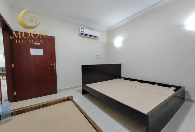 985260 - Property Image 3