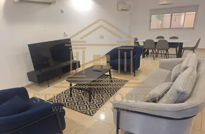 مجمع سكني - 4 غرف نوم - 4 حمامات للايجار في شارع ام السنيم - عين خالد - الدوحة