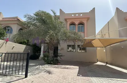Villa - 5 Bedrooms - 4 Bathrooms for rent in Al Duhail - Al Duhail - Doha