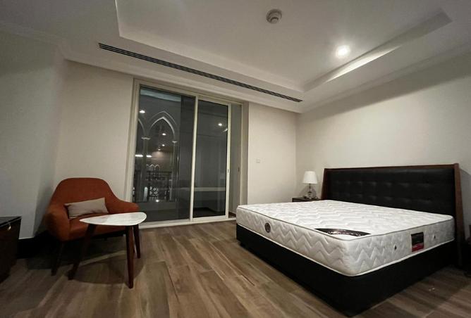 965294 - Property Image 2