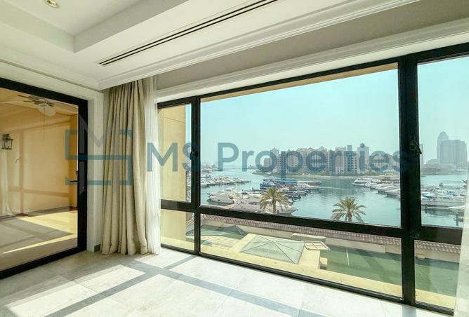 925746 - Property Image 3