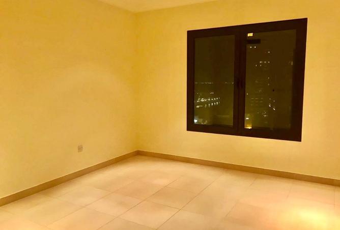 995587 - Property Image 2