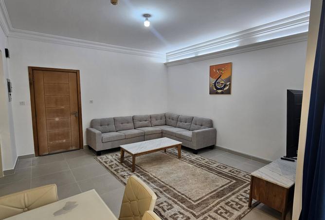 956054 - Property Image 3
