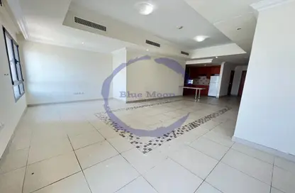 Empty Room image for: Apartment - 1 Bathroom for rent in East Porto Drive - Porto Arabia - The Pearl Island - Doha, Image 1