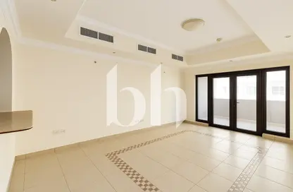 Apartment - 1 Bedroom - 2 Bathrooms for rent in West Porto Drive - Porto Arabia - The Pearl Island - Doha