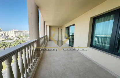 Apartment - 1 Bedroom - 2 Bathrooms for sale in East Porto Drive - Porto Arabia - The Pearl Island - Doha