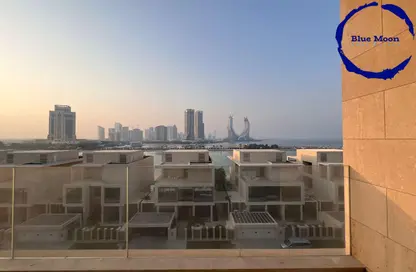 Apartment - 2 Bedrooms - 4 Bathrooms for rent in Crystal Residence - Gewan Island - The Pearl Island - Doha
