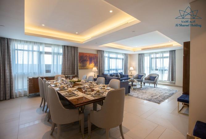 990689 - Property Image 2